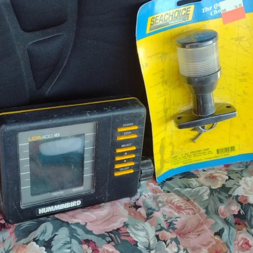Hummingbird Depth Finder&4"Boat Lamp